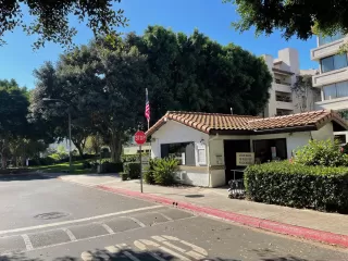 Photo #3: 230020560 Listing 