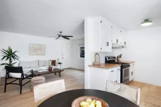 Photo #6: 230020565 Listing