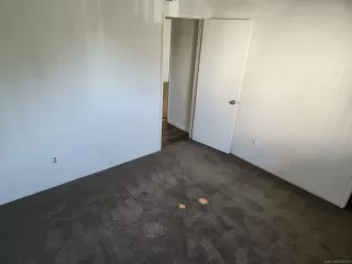 Photo #3: 230020580 Listing