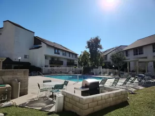 Photo #6: 230020580 Listing