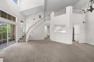 Photo #2: 230020581 Listing