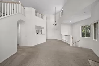 Photo #5: 230020581 Listing