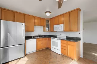 Photo #6: 230020587 Listing 