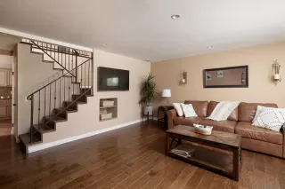 Photo #4: 230020588 Listing