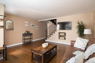 Photo #5: 230020588 Listing