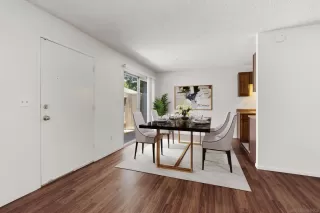 Photo #5: 230020592 Listing