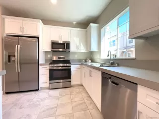 Photo #6: 230020612 Listing 