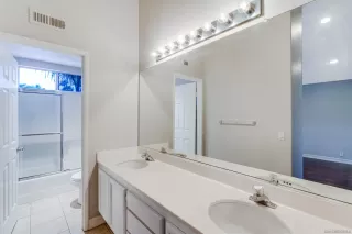 Photo #2: 230020621 Listing