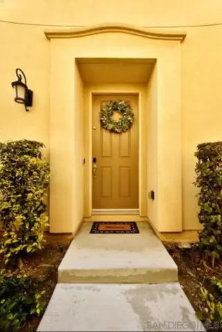 Photo #2: 230020640 Listing 