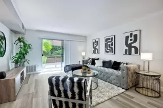 Photo #2: 230020746 Listing 