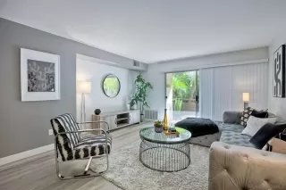 Photo #3: 230020746 Listing 