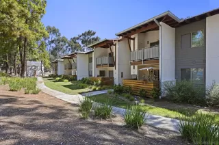 Photo #1: 230020762 Listing