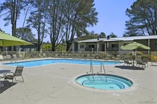 Photo #4: 230020762 Listing