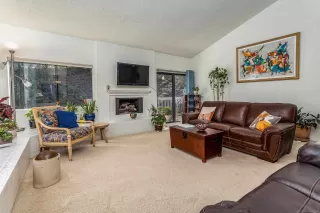 Photo #2: 230020787 Listing 