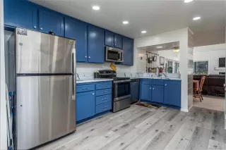 Photo #4: 230020787 Listing 