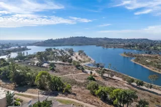 Photo #4: 230020795 Listing