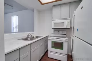 Photo #4: 230020797 Listing