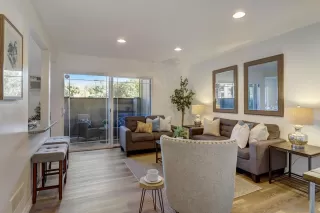 Photo #2: 230020801 Listing