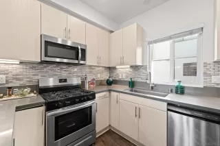 Photo #6: 230020822 Listing