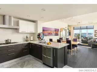 Photo #5: 230020855 Listing