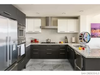 Photo #6: 230020855 Listing