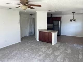 Photo #3: 230020872 Listing