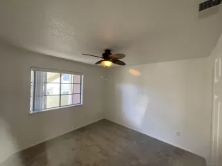 Photo #5: 230020872 Listing