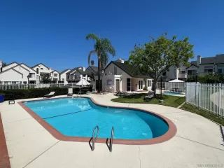 Photo #2: 230020879 Listing