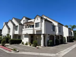 Photo #4: 230020879 Listing