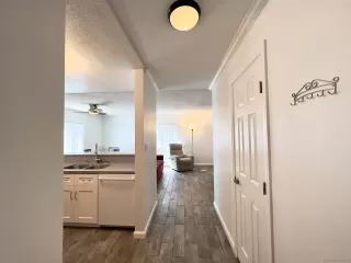 Photo #3: 230020923 Listing