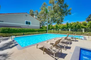 Photo #5: 230020923 Listing