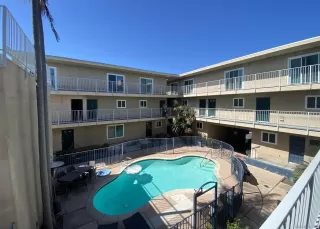 Photo #2: 230020939 Listing 