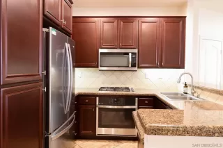 Photo #2: 230020997 Listing