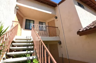 Photo #4: 230021005 Listing 