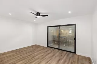 Photo #4: 230021056 Listing