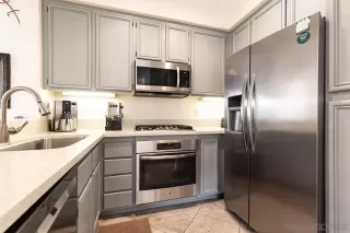 Photo #6: 230021062 Listing