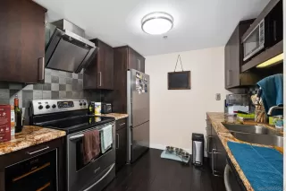 Photo #5: 230021063 Listing