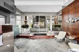 Photo #2: 230021065 Listing