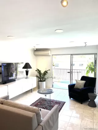 Photo #3: 230021085 Listing