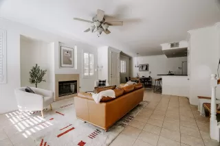 Photo #4: 230021094 Listing