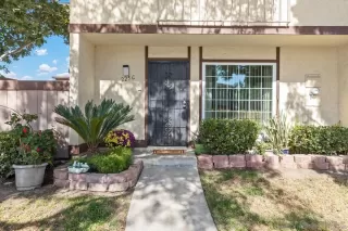 Photo #1: 230021110 Listing 