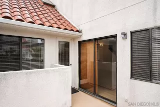 Photo #5: 230021127 Listing