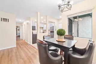 Photo #4: 230021163 Listing