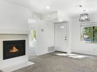 Photo #2: 230021167 Listing