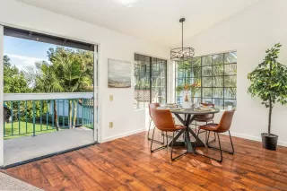 Photo #6: 230021180 Listing