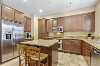 Photo #4: 230021186 Listing