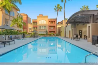 Photo #1: 230021191 Listing