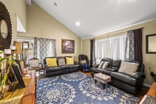 Photo #4: 230021194 Listing