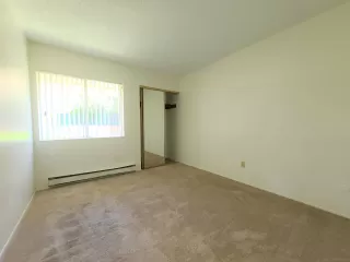 Photo #6: 230021215 Listing