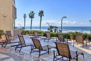 Photo #2: 230021216 Listing